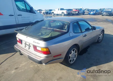 1988 Porsche 944 z USA, uszkodzony, nr VIN WP0AA2957JN151465